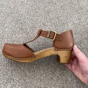 Kelsi Dagger Brooklyn clog shoes size w 6.5